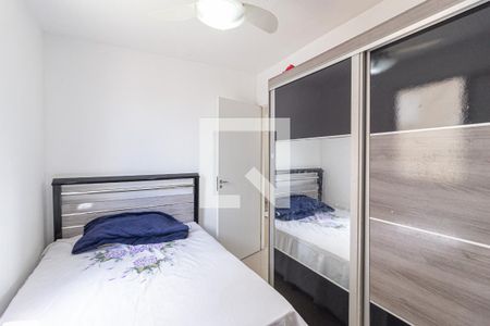Quarto 1 de apartamento para alugar com 2 quartos, 39m² em Jardim Sao Pedro, Osasco