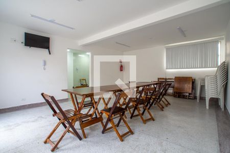 Apartamento à venda com 46m², 2 quartos e 1 vaga Apartamento à venda com 46m², 2 quartos e 1 vagaÁrea comum - Salão de festas
