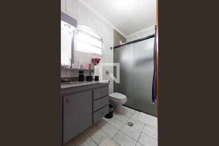 Casa à venda com 280m², 3 quartos e 2 vagasBanheiro