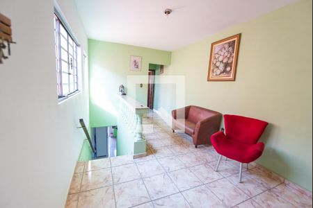 Sala 2 de casa para alugar com 2 quartos, 200m² em Campos Elíseos, Taubaté