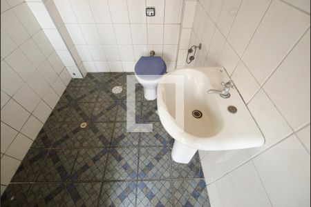Apartamento para alugar com 90m², 2 quartos e sem vaga Apartamento para alugar com 90m², 2 quartos e sem vagaBanheiro de Serviço