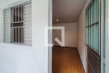 Casa à venda com 70m², 2 quartos e sem vagaEntrada