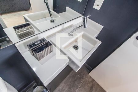 Apartamento à venda com 54m², 1 quarto e 2 vagasDetalhe banheiro