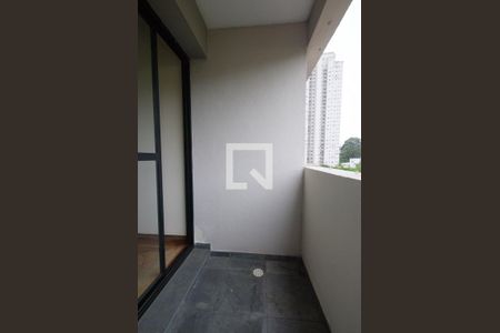 Varanda de apartamento para alugar com 3 quartos, 71m² em Vila Firmiano Pinto, São Paulo