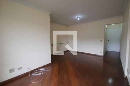 Sala de apartamento para alugar com 3 quartos, 71m² em Vila Firmiano Pinto, São Paulo