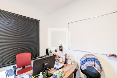 Casa à venda com 168m², 2 quartos e 2 vagasQuarto