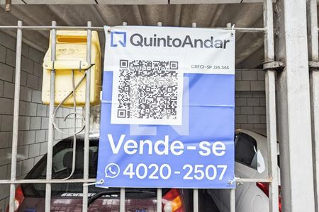 Casa à venda com 168m², 2 quartos e 2 vagasFachada 