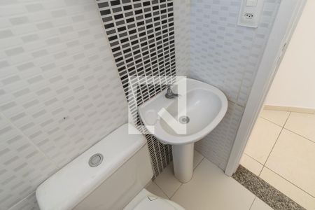 Apartamento para alugar com 40m², 2 quartos e sem vaga Apartamento para alugar com 40m², 2 quartos e sem vagaBanheiro
