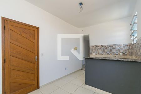 Apartamento para alugar com 40m², 2 quartos e sem vaga Apartamento para alugar com 40m², 2 quartos e sem vagaSala