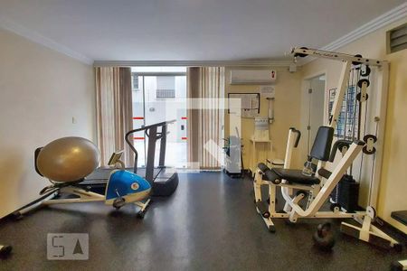 Apartamento para alugar com 123m², 3 quartos e 2 vagas Apartamento para alugar com 123m², 3 quartos e 2 vagasÁrea comum - Academia