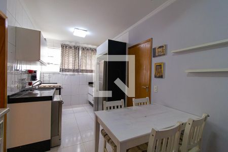 Apartamento para alugar com 123m², 3 quartos e 2 vagas Apartamento para alugar com 123m², 3 quartos e 2 vagasCozinha