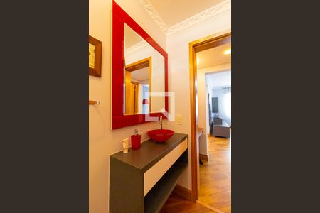 Apartamento para alugar com 123m², 3 quartos e 2 vagas Apartamento para alugar com 123m², 3 quartos e 2 vagasLavabo