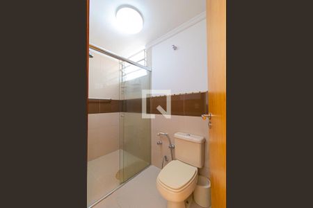 Apartamento para alugar com 123m², 3 quartos e 2 vagas Apartamento para alugar com 123m², 3 quartos e 2 vagasBanheiro da Suíte