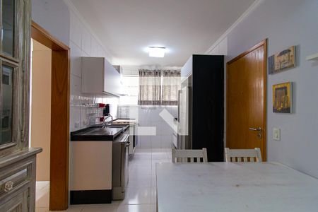 Apartamento para alugar com 123m², 3 quartos e 2 vagas Apartamento para alugar com 123m², 3 quartos e 2 vagasCozinha