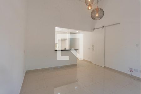 Sala de casa de condomínio à venda com 4 quartos, 216m² em Swiss Park, Campinas