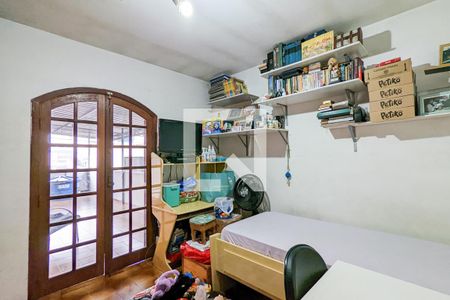 Casa à venda com 163m², 3 quartos e 2 vagasQuarto 3