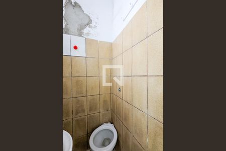 Casa à venda com 163m², 3 quartos e 2 vagasBanheiro