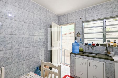 Casa à venda com 163m², 3 quartos e 2 vagasCozinha