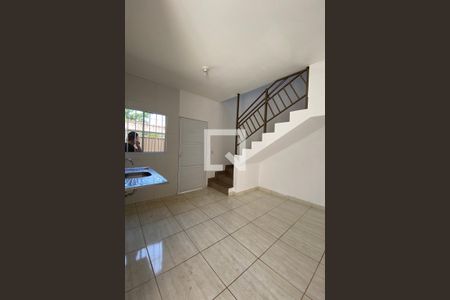 Sala / Cozinha de casa para alugar com 1 quarto, 40m² em Vila Monte Alegre, Ribeirão Preto
