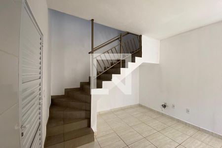 Sala / Cozinha de casa para alugar com 1 quarto, 40m² em Vila Monte Alegre, Ribeirão Preto