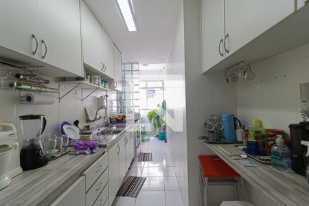 Apartamento à venda com 63m², 2 quartos e 1 vagaCozinha