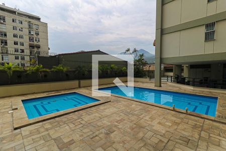 Apartamento à venda com 63m², 2 quartos e 1 vagaÁrea comum - Piscina