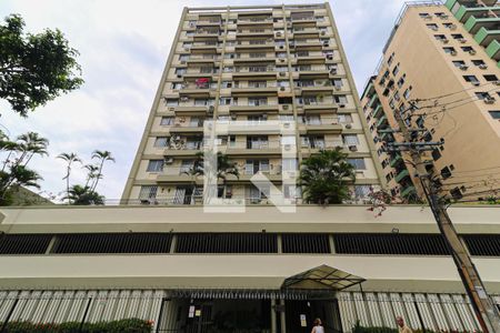 Apartamento à venda com 63m², 2 quartos e 1 vagaFachada