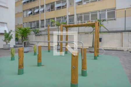 Apartamento à venda com 90m², 2 quartos e sem vagaÁrea comum