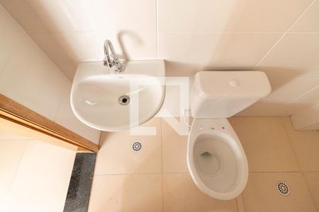 Apartamento à venda com 39m², 2 quartos e sem vaga Apartamento à venda com 39m², 2 quartos e sem vagaBanheiro