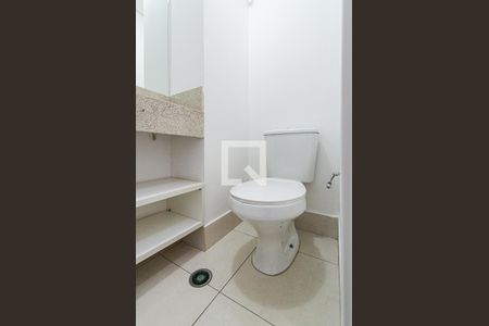 Lavabo de apartamento para alugar com 1 quarto, 47m² em Centro, São Paulo