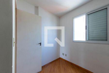 Apartamento para alugar com 76m², 3 quartos e 2 vagas Apartamento para alugar com 76m², 3 quartos e 2 vagasQuarto