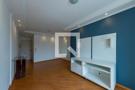 Sala de apartamento para alugar com 3 quartos, 76m² em Vila Margarida, São Paulo