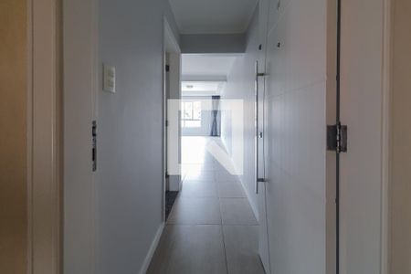 Entrada de apartamento à venda com 2 quartos, 100m² em Vila Firmiano Pinto, São Paulo