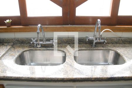 Casa à venda com 315m², 4 quartos e 5 vagasCozinha