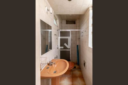 Apartamento para alugar com 90m², 2 quartos e sem vaga Apartamento para alugar com 90m², 2 quartos e sem vagaBanheiro da Suíte