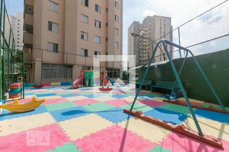 Apartamento para alugar com 62m², 2 quartos e 1 vaga Apartamento para alugar com 62m², 2 quartos e 1 vagaÁrea Comum - Playground