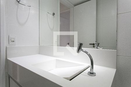 Apartamento para alugar com 62m², 2 quartos e 1 vaga Apartamento para alugar com 62m², 2 quartos e 1 vagaBanheiro