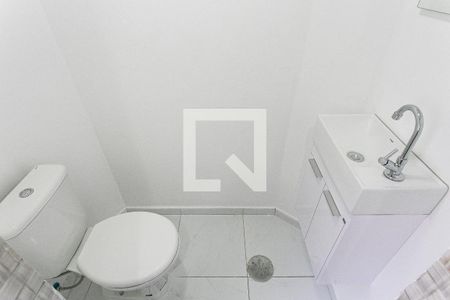 Apartamento para alugar com 62m², 2 quartos e 1 vaga Apartamento para alugar com 62m², 2 quartos e 1 vagaBanheiro de Serviço