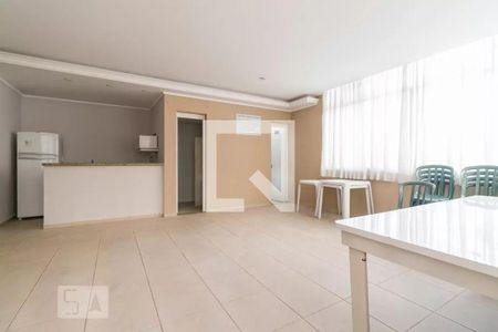 Apartamento para alugar com 62m², 2 quartos e 1 vaga Apartamento para alugar com 62m², 2 quartos e 1 vagaÁrea comum - Salão de festas
