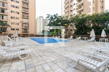 Apartamento para alugar com 62m², 2 quartos e 1 vaga Apartamento para alugar com 62m², 2 quartos e 1 vagaÁrea comum - Piscina