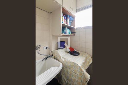 Apartamento à venda com 56m², 2 quartos e 1 vagaÁrea de serviço 