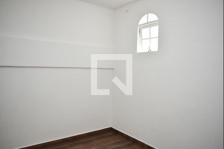 Casa à venda com 450m², 8 quartos e 4 vagas Casa à venda com 450m², 8 quartos e 4 vagasSuíte