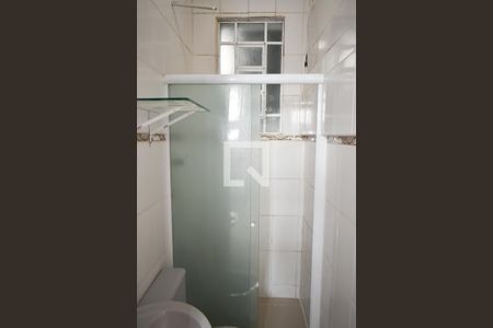 Casa à venda com 450m², 8 quartos e 4 vagas Casa à venda com 450m², 8 quartos e 4 vagasBanheiro da Suíte