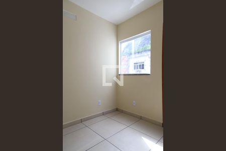 Suíte 1 de casa para alugar com 2 quartos, 90m² em Vargem Pequena, Rio de Janeiro