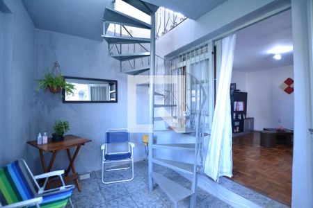 Casa à venda com 130m², 2 quartos e sem vagaHall de entrada