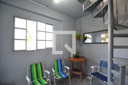 Casa à venda com 130m², 2 quartos e sem vagaHall de entrada