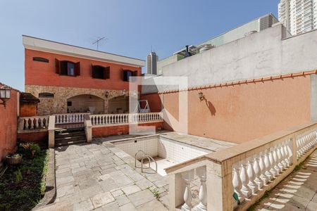 Casa à venda com 400m², 3 quartos e 8 vagasPiscina