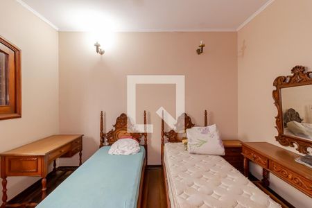 Casa à venda com 400m², 3 quartos e 8 vagasSuíte 1