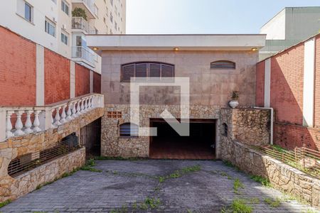 Casa à venda com 400m², 3 quartos e 8 vagasGaragem