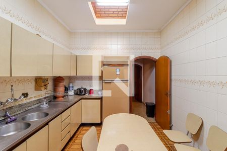 Casa à venda com 400m², 3 quartos e 8 vagasCozinha